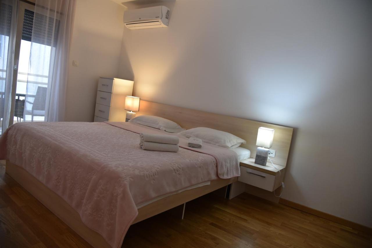 Apartment Lux Fontana Budva Extérieur photo