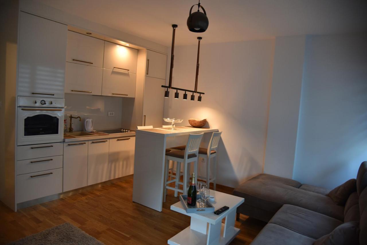 Apartment Lux Fontana Budva Extérieur photo